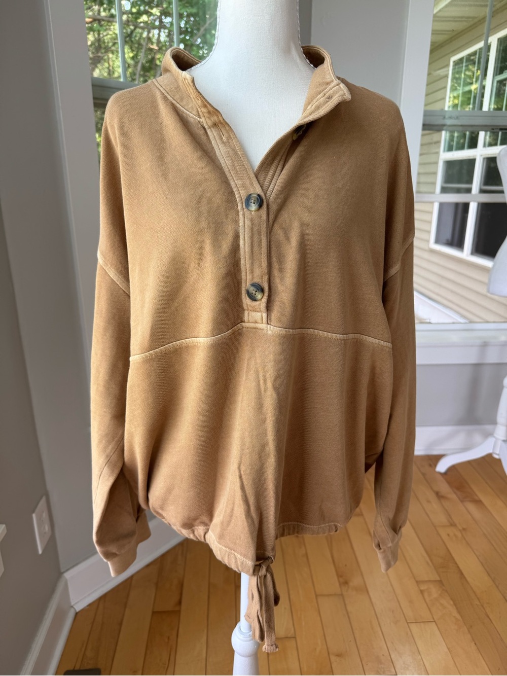 Old Navy Tan Beige Henley Drawstring Hem Sweatshirt Size Large